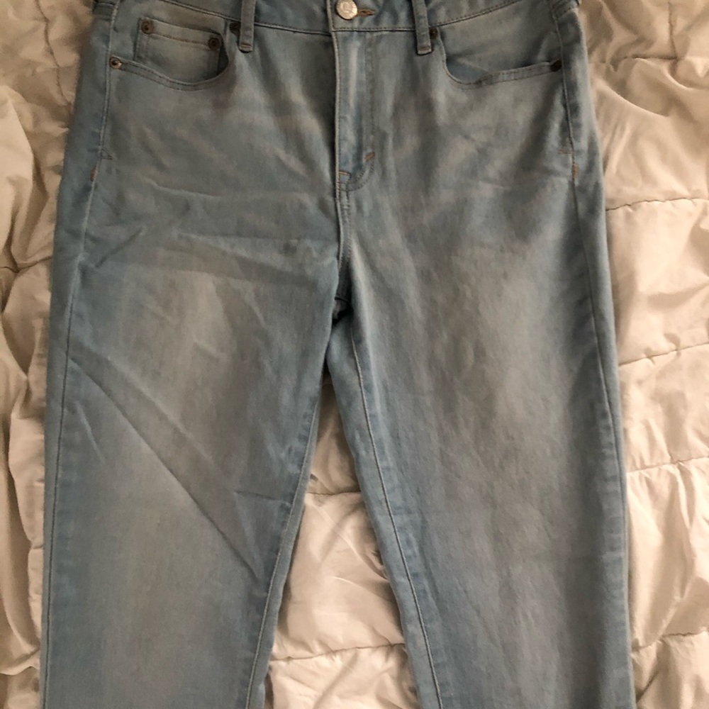 Light wash high waisted jegging